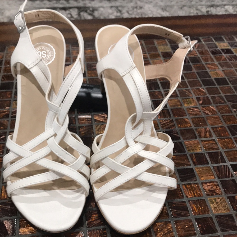 New never worn white sandals